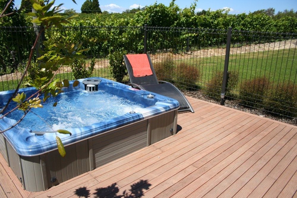Pine Hill Lodge In Vineyard Mapua 外观 照片
